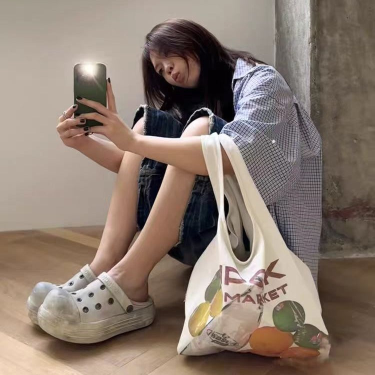 Retro Style Hole Summer Thick Bottom Toe Slippers