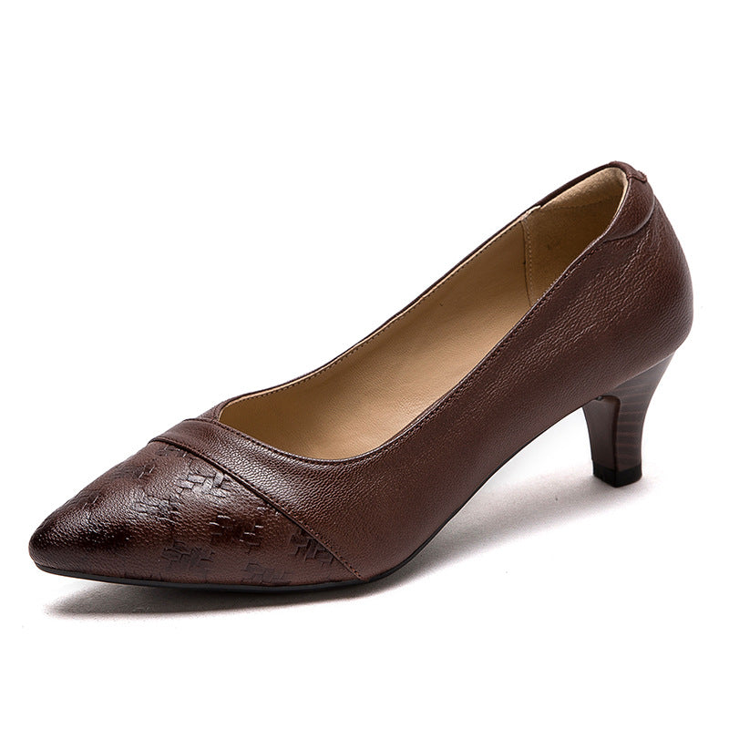 Women's Pointed Toe Low-cut Vintage Embossed Pumps Casual Shoes