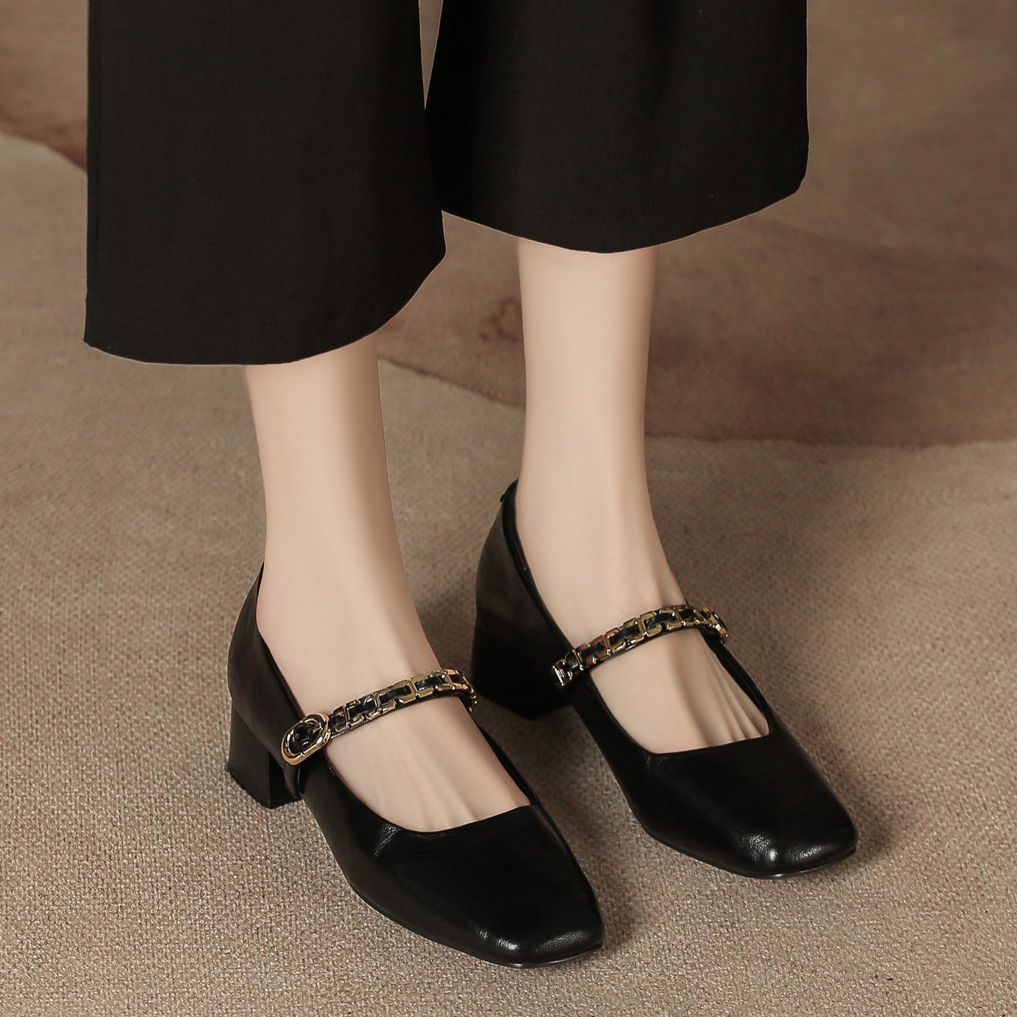 Women's Retro Metal Strap Mary Jane Chunky Women's Shoes