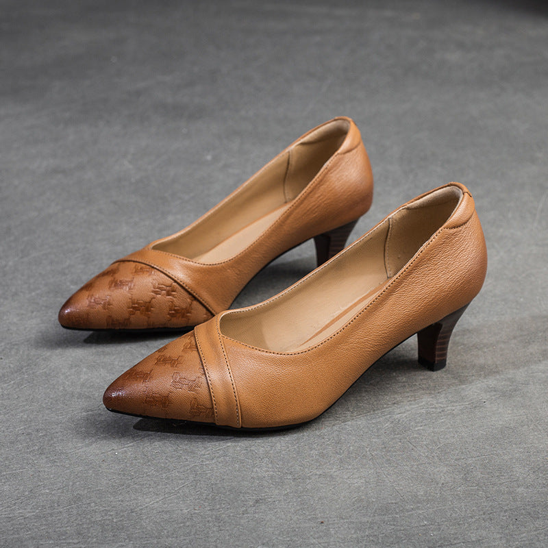 Women's Pointed Toe Low-cut Vintage Embossed Pumps Casual Shoes
