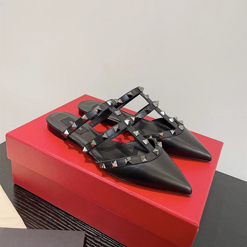 Women's Rivet Outer Wear Pointed Muller Flat Sandals