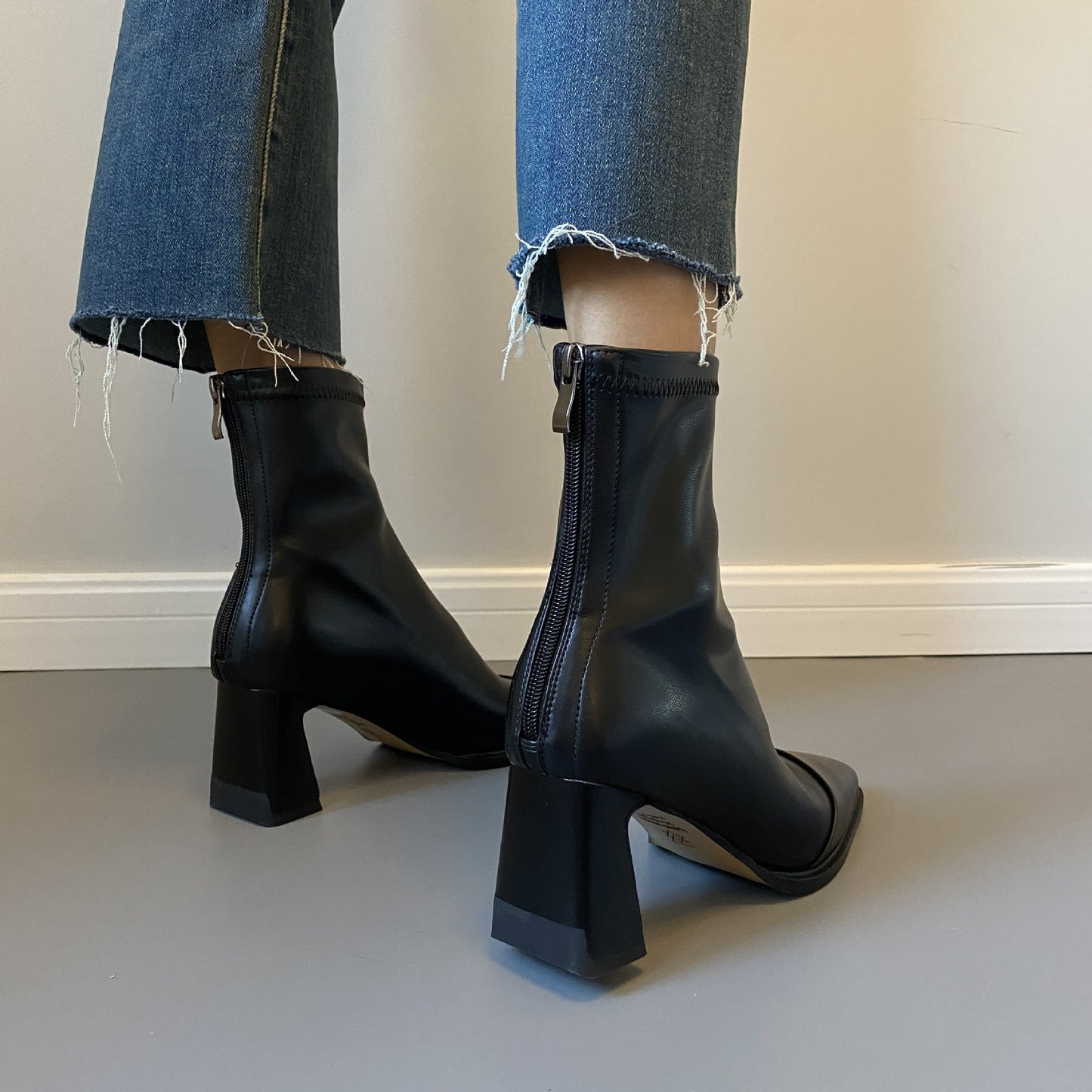 Women's Retro Skinny Martin Fleece-lined Square Toe High Boots