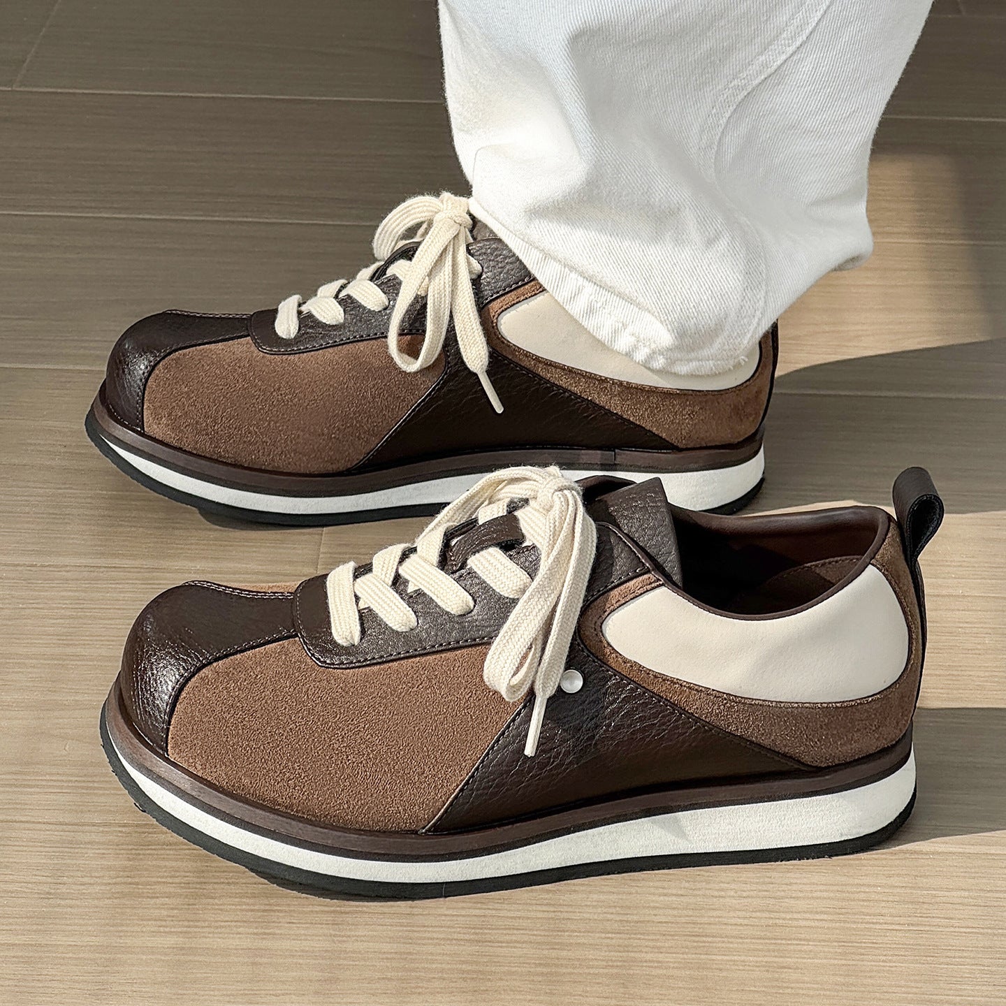 Women's & Men's Spring Travel Commute Super Beautiful Retro Men's Casual Leather Shoes