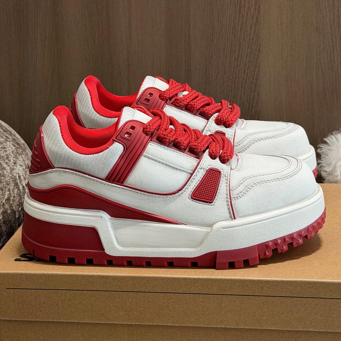 Women's Thick-soled Spring Versatile Height Increasing Comfortable Warm Leisure Board Women's Sports Shoes