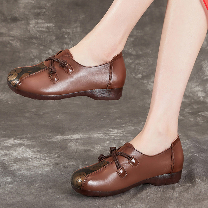 Women's Spring Mother Flat Bottom Slip-on Single Ethnic Leather Shoes