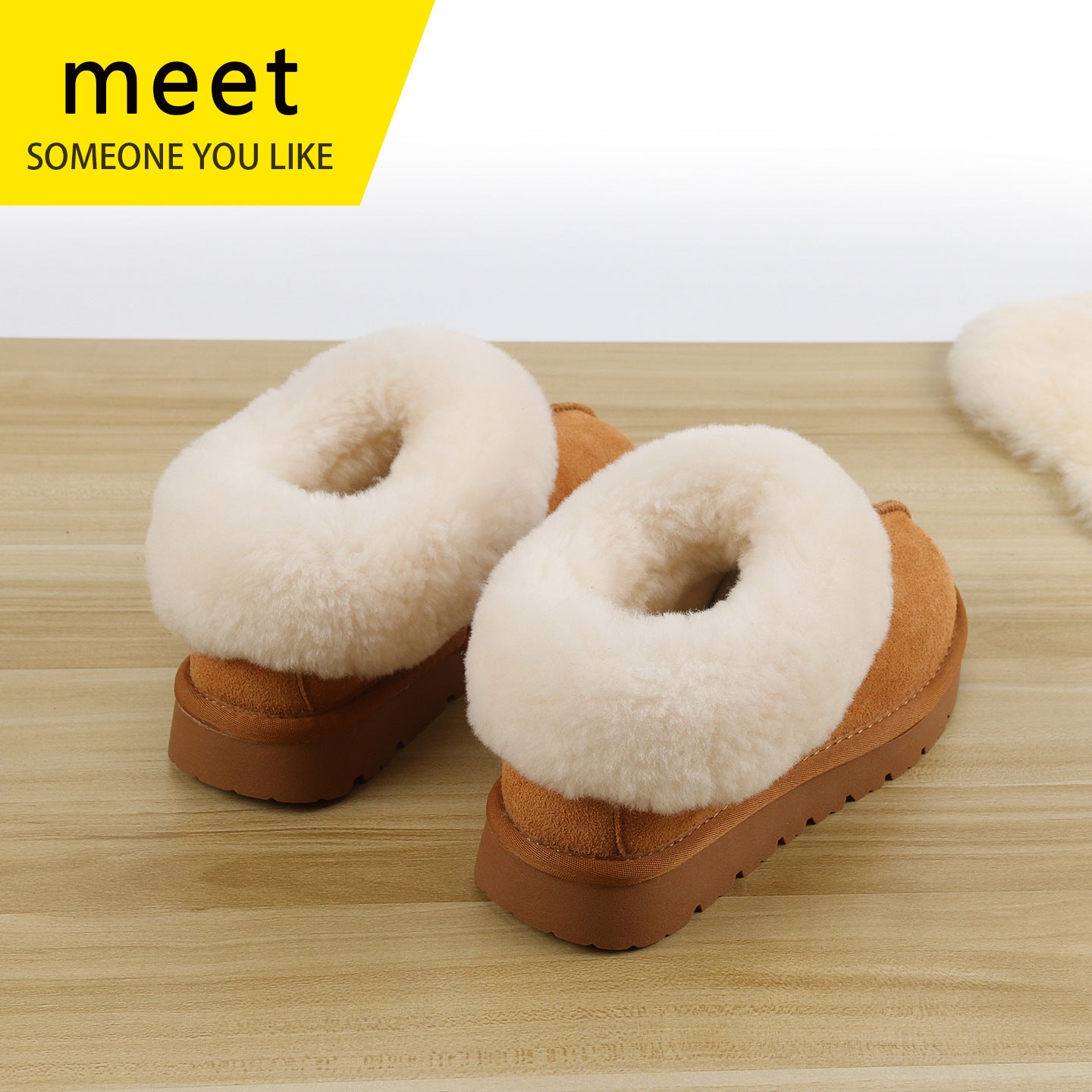 Women's Sheepskin Fur Integrated Mini Short Winter Snow Boots