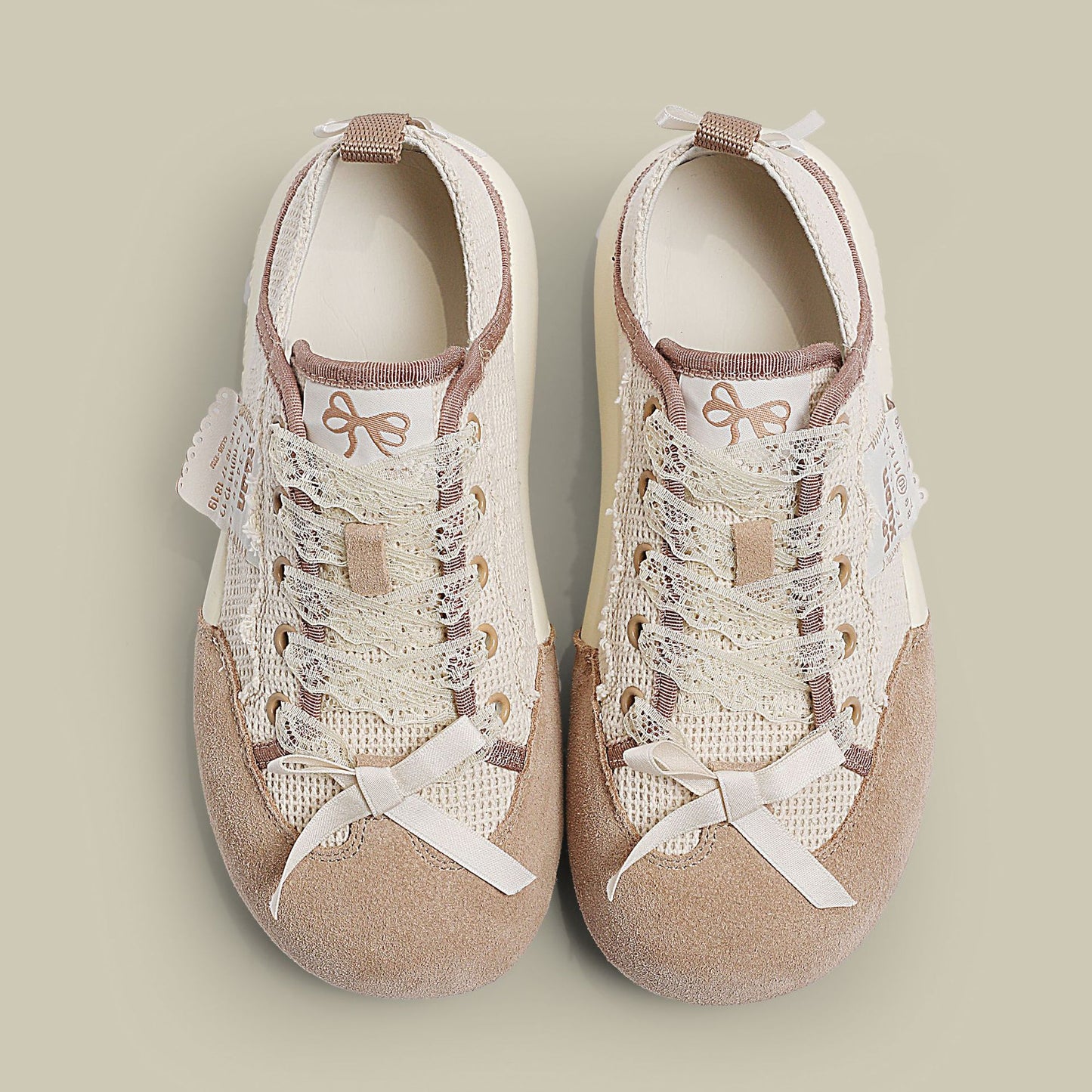 Retro Height Increasing Lace Bow Breathable Sneakers