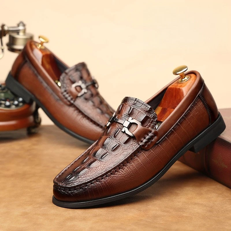 Men's Breathable Trendy Crocodile Pattern British Cowhide Men's Business Leather Shoes