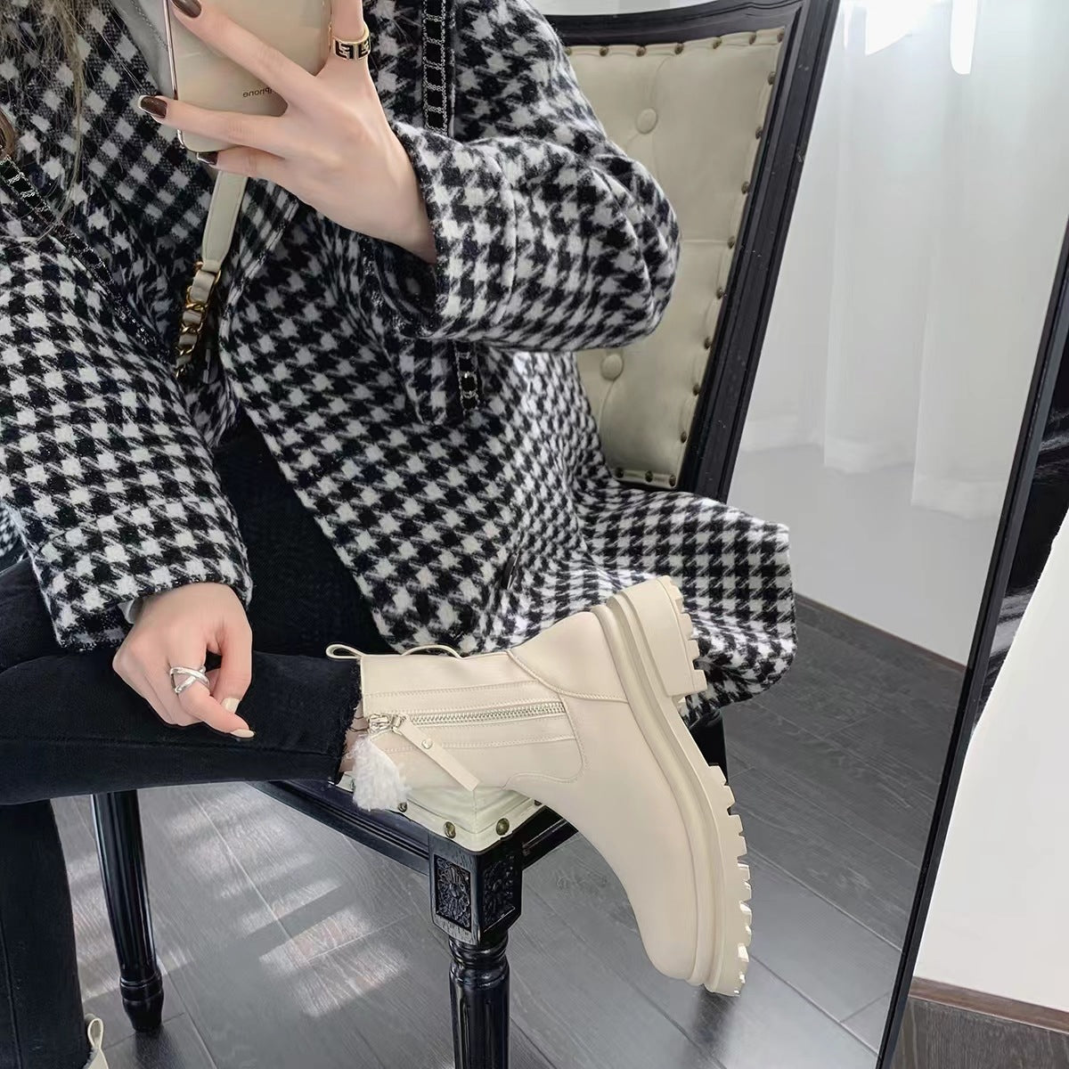 Women's Lamb Fleece-lined Thick Chunky Platform Short Snow Boots