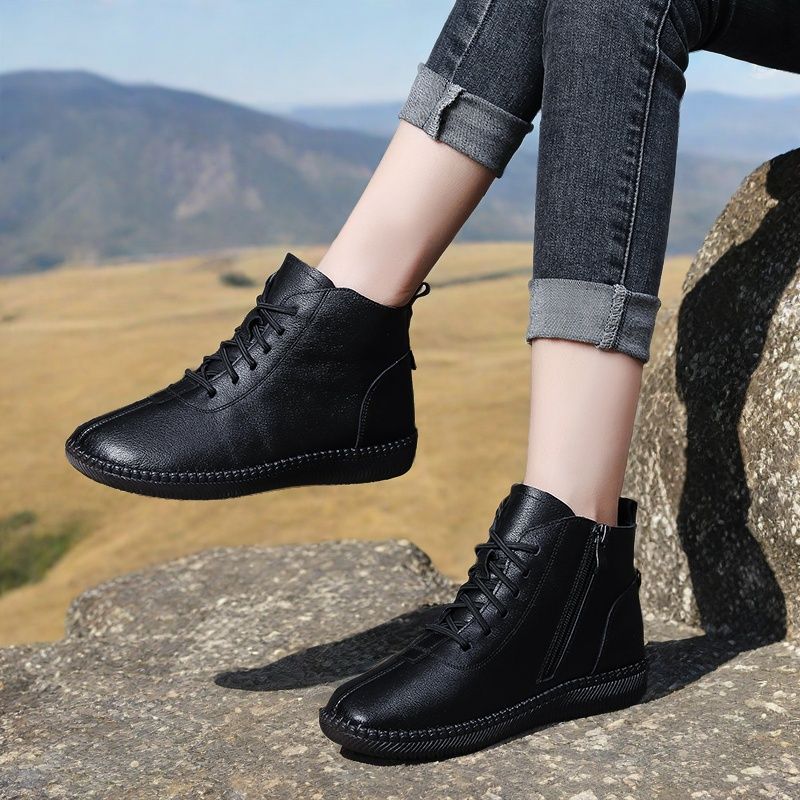 Women's Lightweight Short Flat Chelsea Winter Fleece-lined Boots