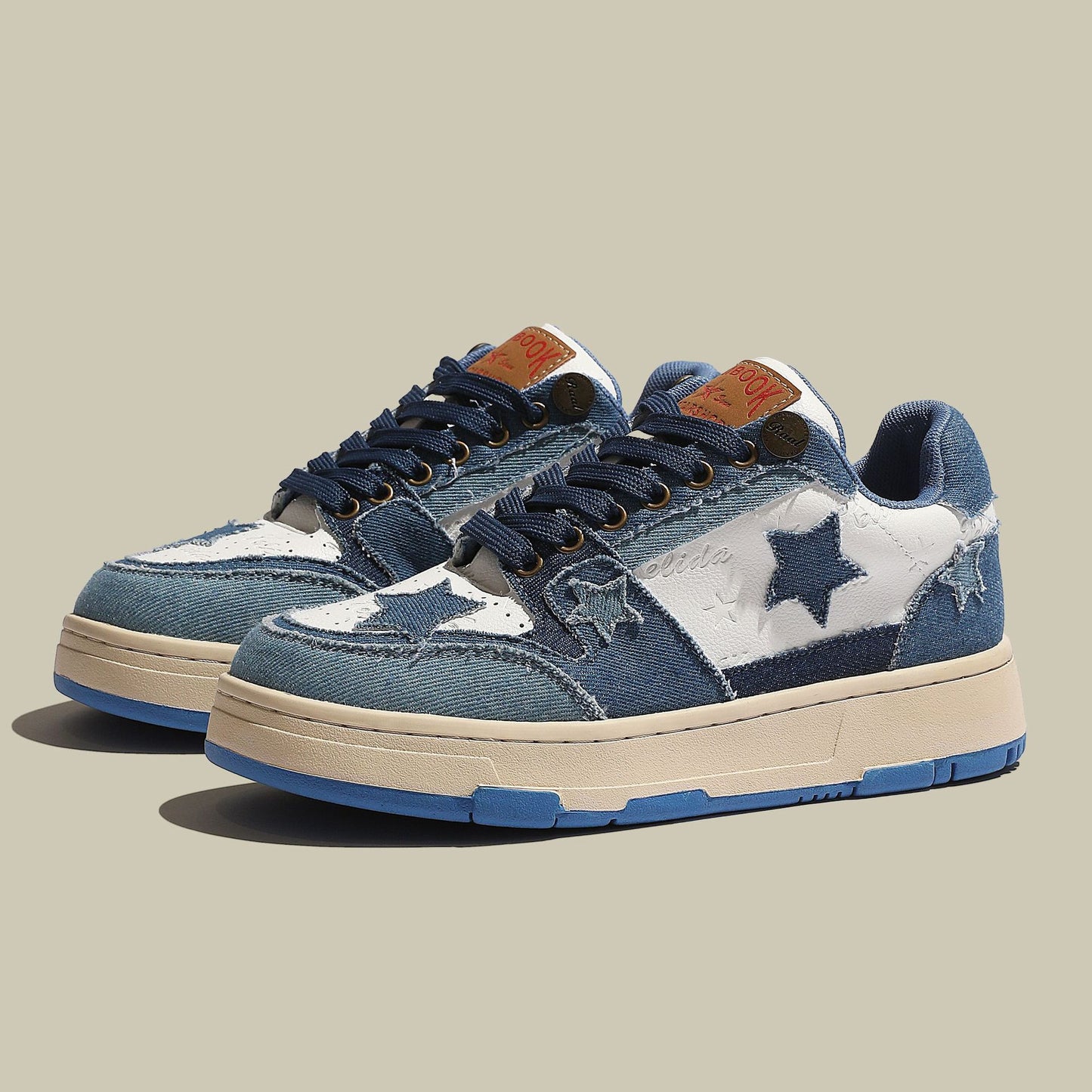 Classy Graceful Beautiful Couple Inferior Quality Sneakers
