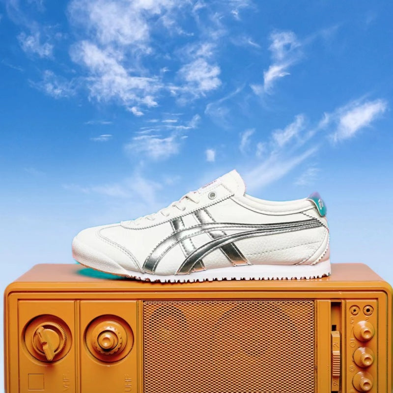 Women's & Men's Tiger Surface Flat Breathable Low Top Men's Board Shoes