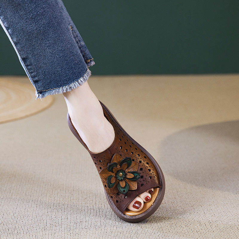 Women's Ethnic Style Flower Cutout Hole Thick Bottom Slippers