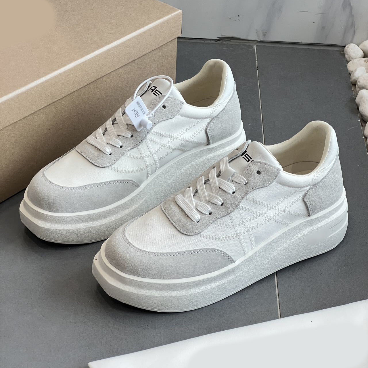 Women's Thick Sole Increased White Platform German Women's Casual Shoes