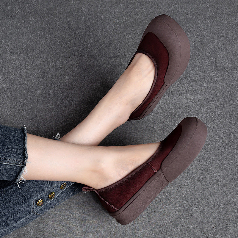 Women's Mouth First Layer Cowhide Round Toe Flat Bottom Slip-on Casual Shoes