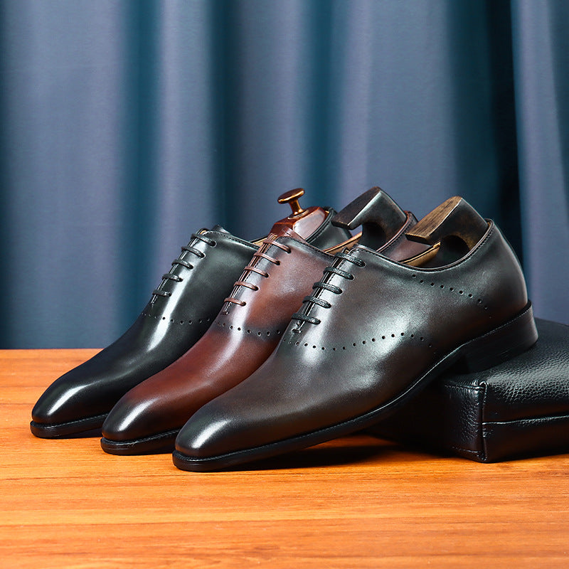 Men's Pointed British Style Carved An Entire Cowhide Leather Shoes