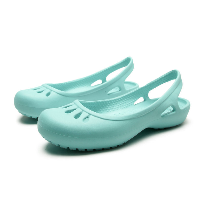 Women's Hospital Nurse White Closed Toe Plus Size Sandals