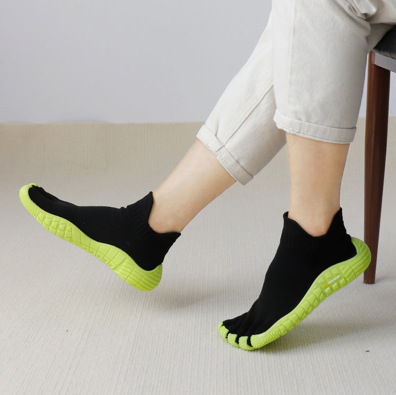 Men's Shark Indoor Outdoor Fitness Training Barefoot Sneakers
