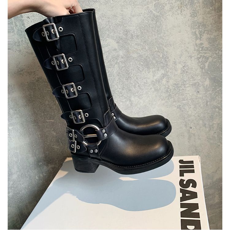Women's Retro Round Head Ankle Ring Chunky Boots