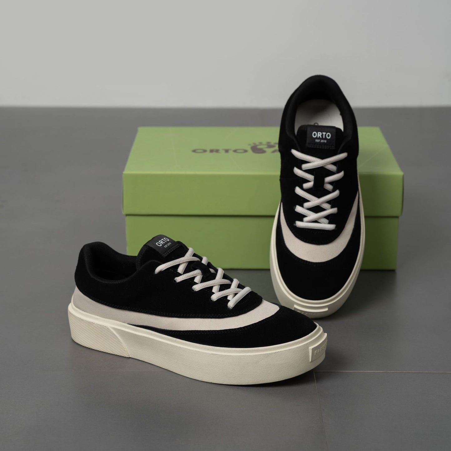 Men's Breathable Niche Trendy Versatile Platform Sports Sneakers