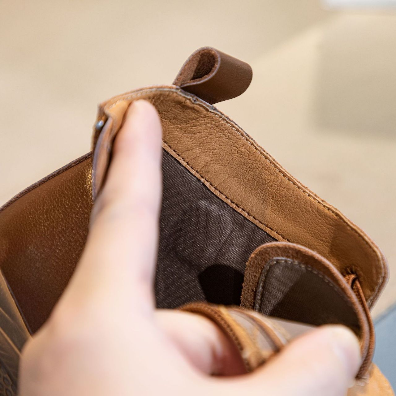 Women's Round Head Buckle Martin For Solid Sneakers