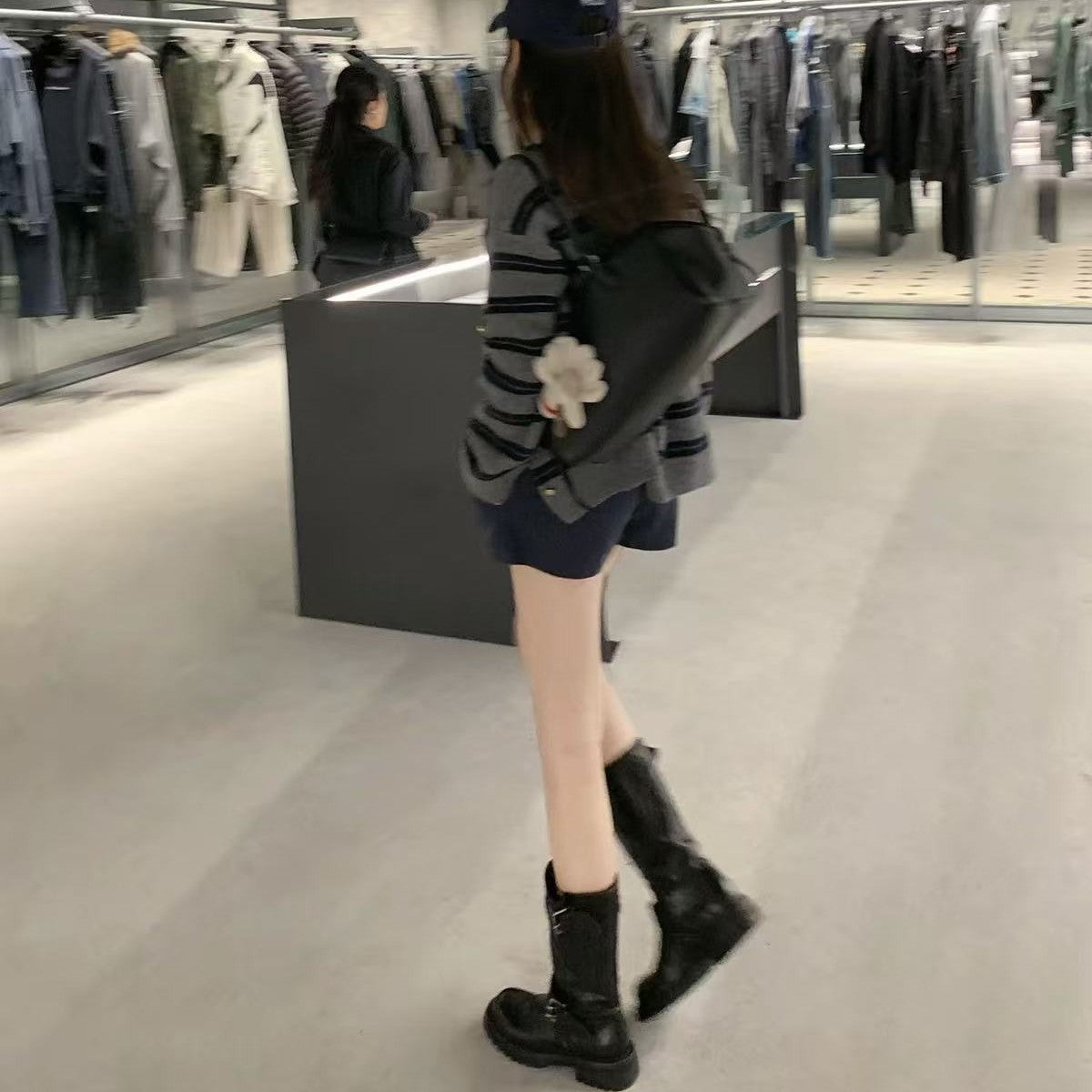 Women's Retro Platform Chunky Knight Round Toe Buckle Women's Leather Boots