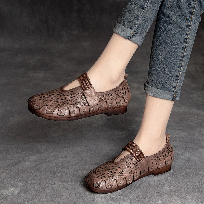 Women's Shu Retro Hollow Hole First Layer Flat Sandals