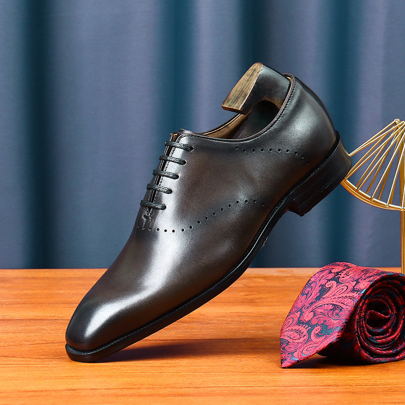 Men's Pointed British Style Carved An Entire Cowhide Leather Shoes