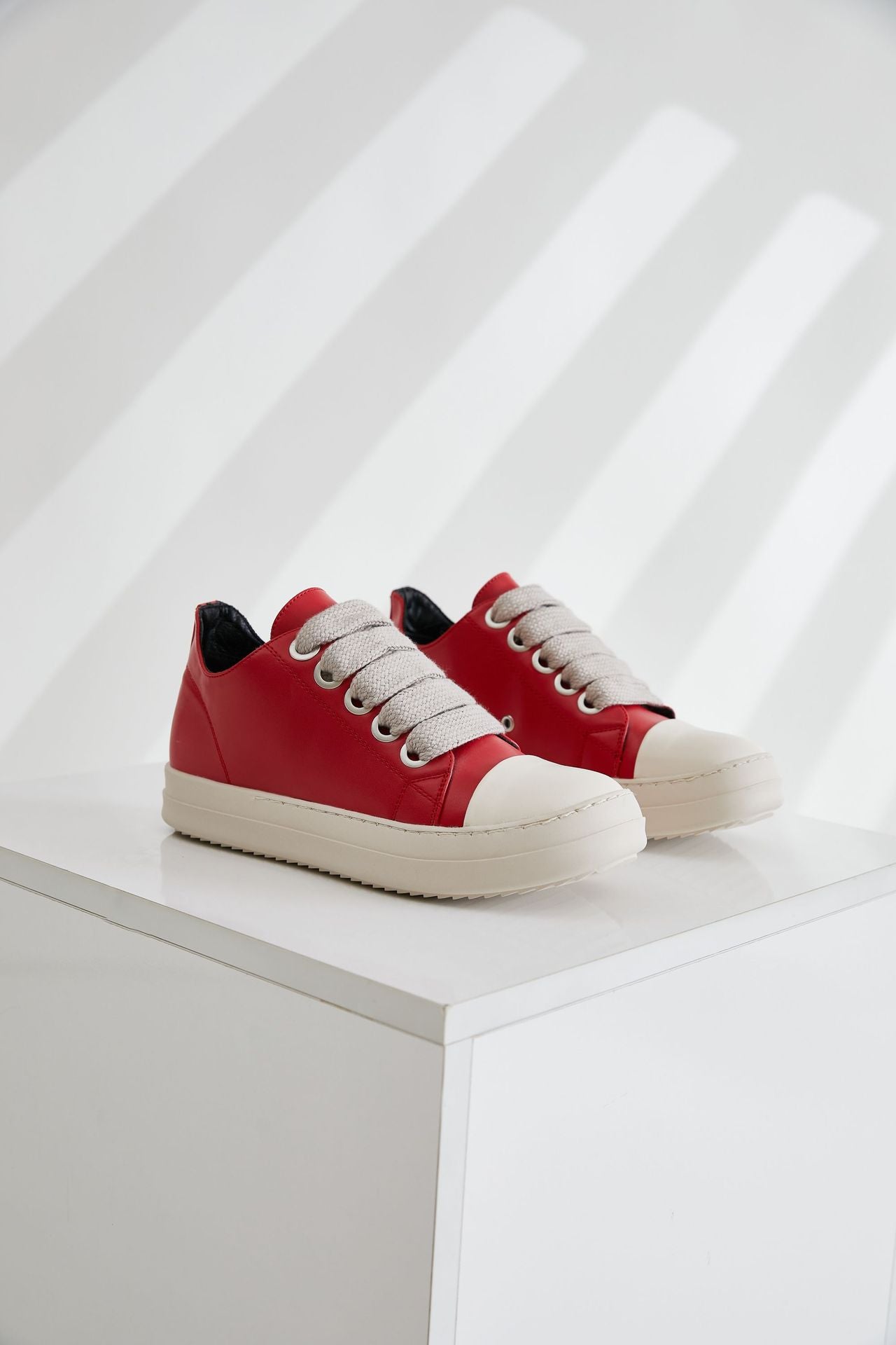 Women's White Thick Shoelaces Personality Tide Bottom Stitching Casual Shoes