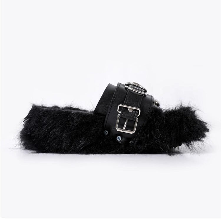 Women's Outdoor Summer Metal Punk Asian Culture Fur Slippers