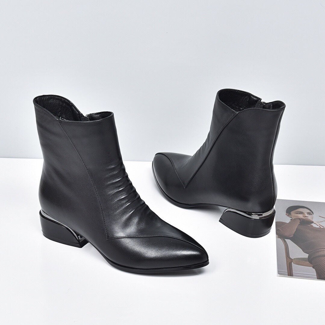 Women's Cowhide Martin British Style Mid Winter Heels