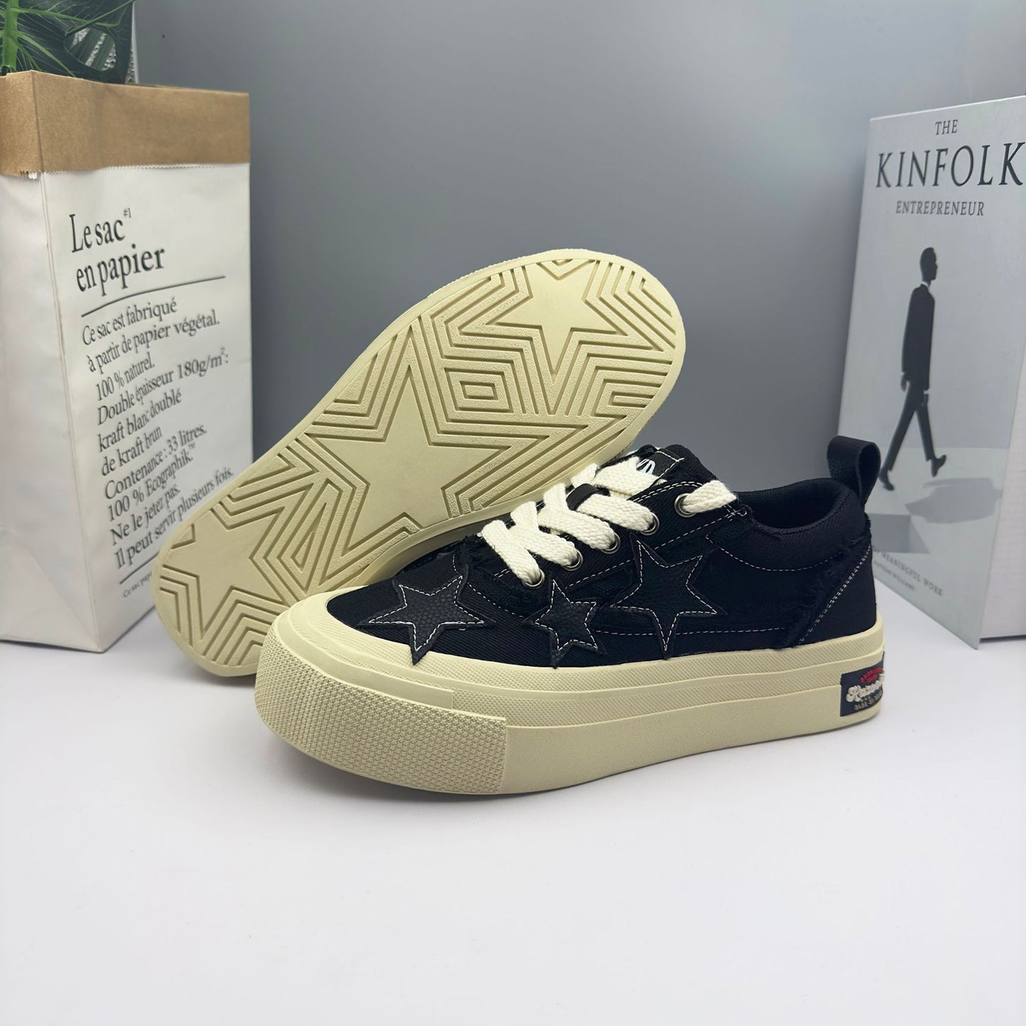 Men's Trendy Retro Embroidered Printed Versatile Skate Fashionable Korean Men's Canvas Shoes
