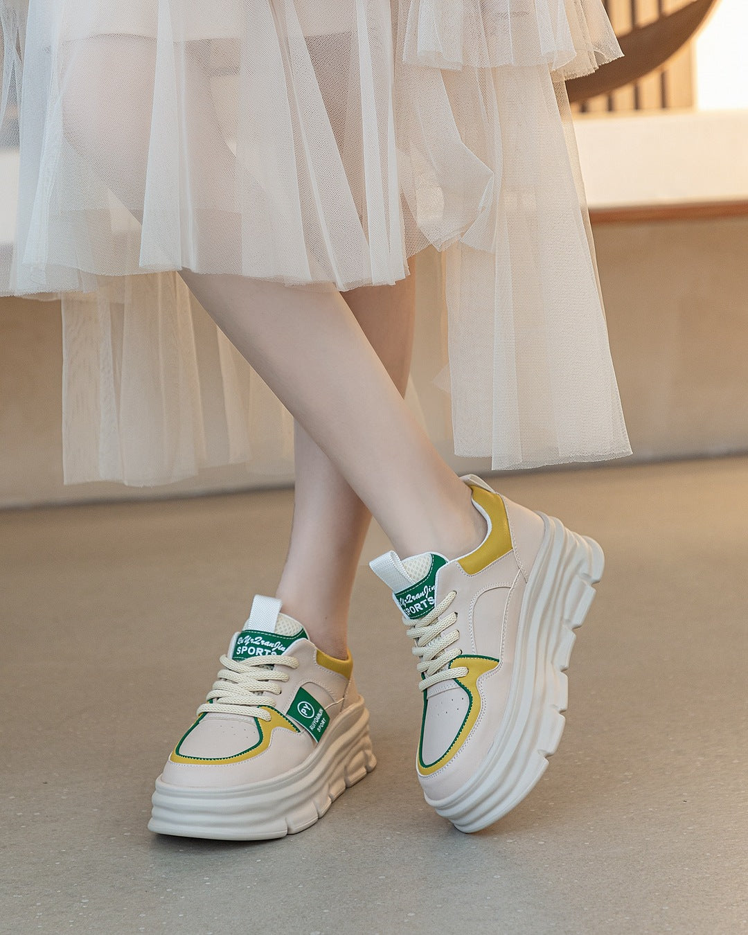 Women's Korean Style Versatile Slip-on Muffin Platform Women's Casual Shoes