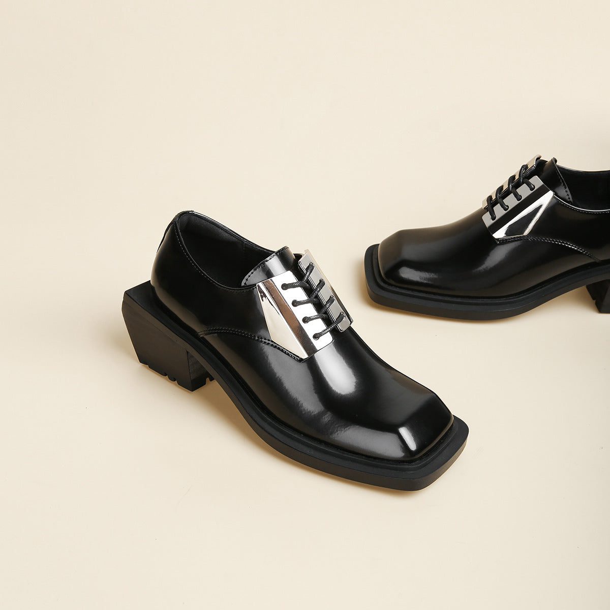 Men's Square Toe Derby Niche Trendy Iron Decorative Leather Shoes