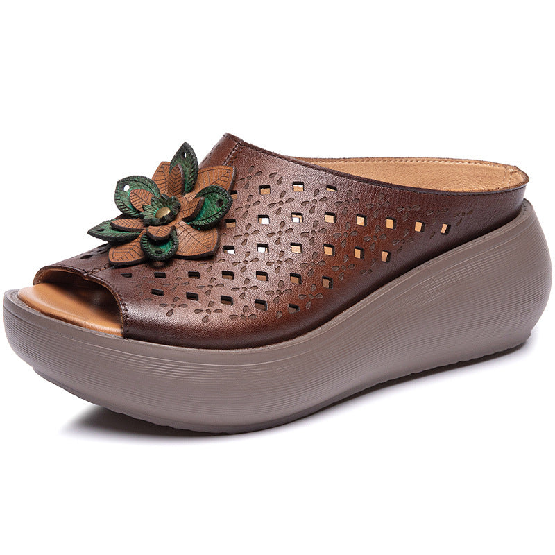 Women's Ethnic Style Flower Cutout Hole Thick Bottom Slippers