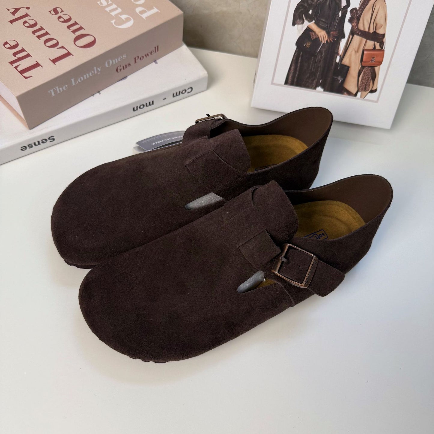 Women's & Men's Cowhide All-inclusive Suede Invisible Height Increasing Women's Casual Shoes