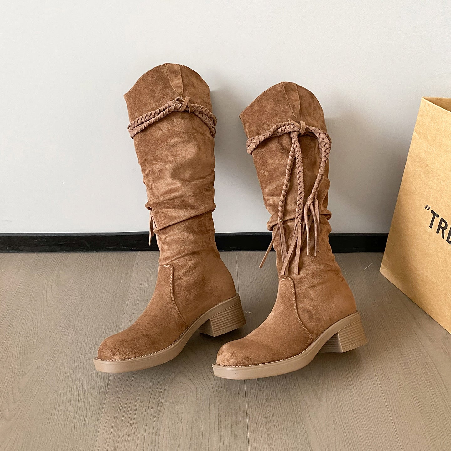 Women's Waste Soil Style Tassel Knight Thick Boots