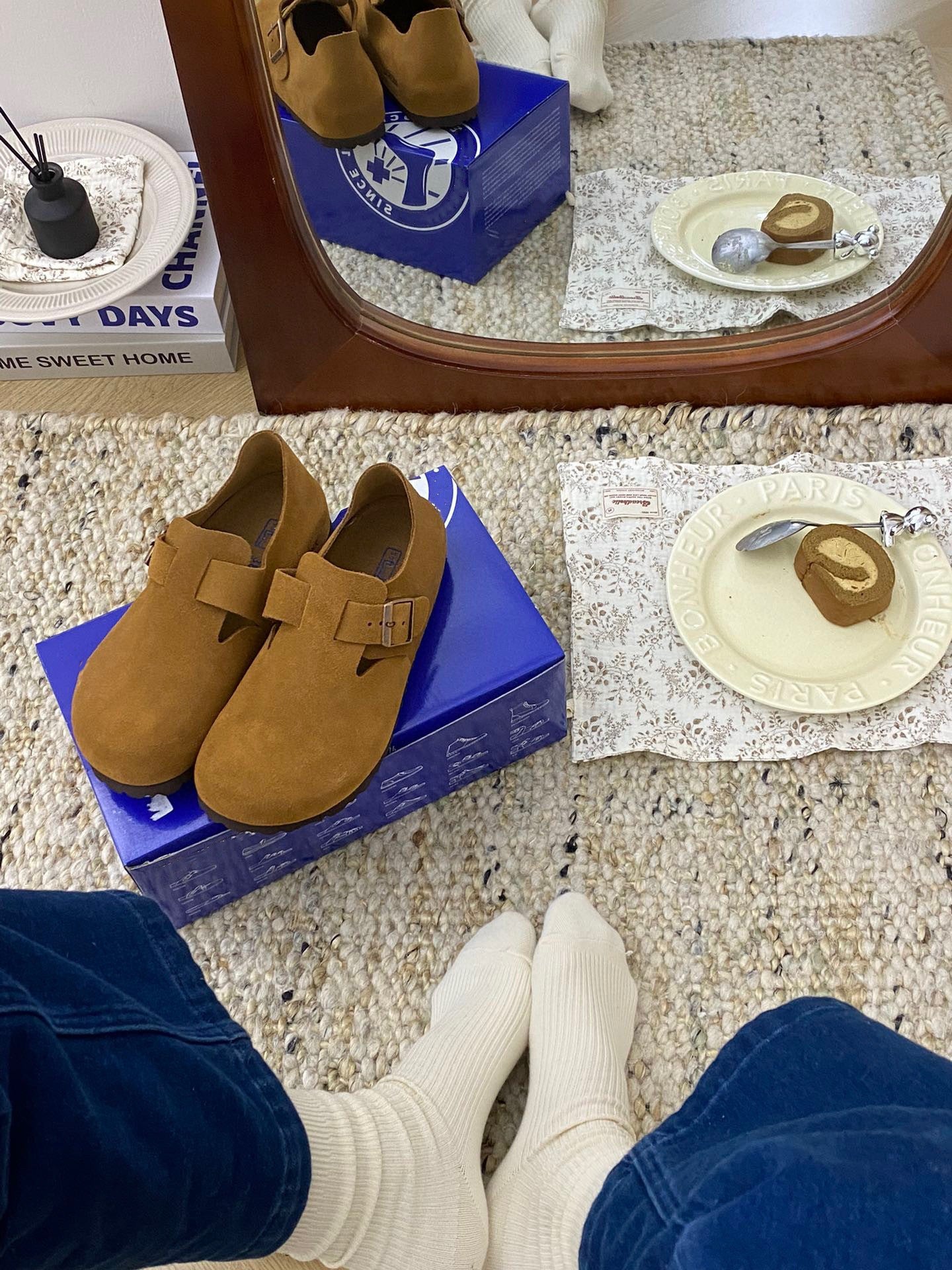 Women's & Men's Mulberry Slope One Pedal Lazy Closed Slippers