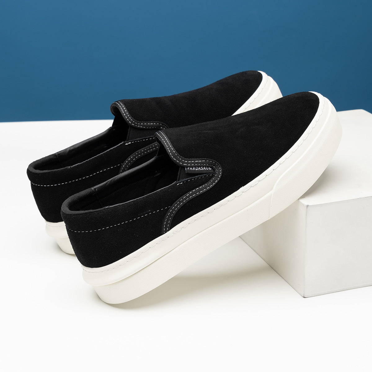 Men's One Pedal Style Slip On Suede Casual Shoes
