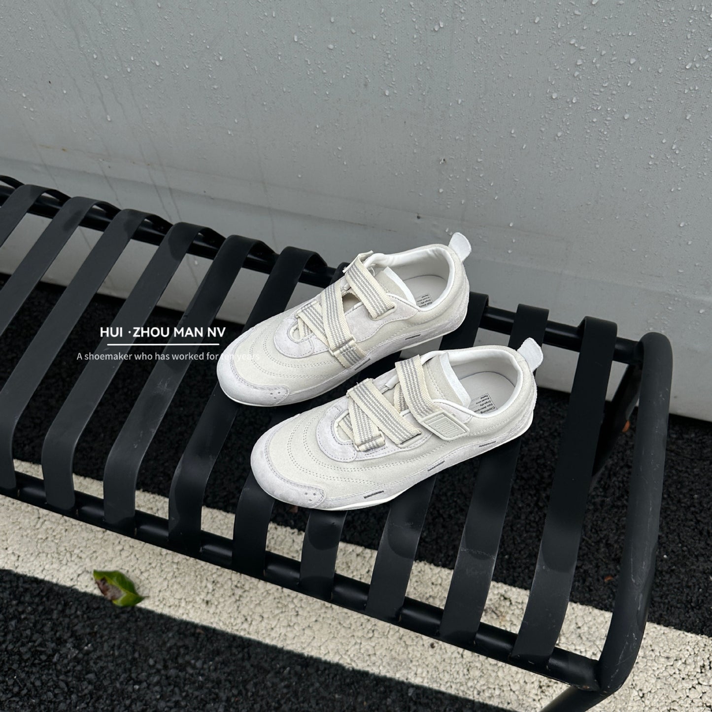 Women's Cowhide Retro German Training French Velcro Strap Women's Sports Shoes