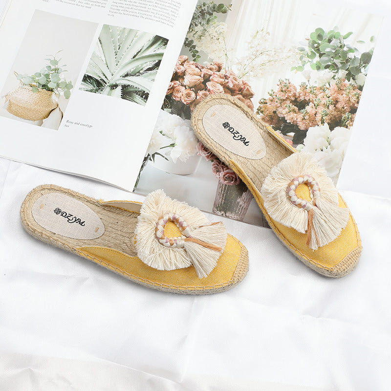 Women's Woven Hemp Bottom Closed Toe Fur Ball Slippers
