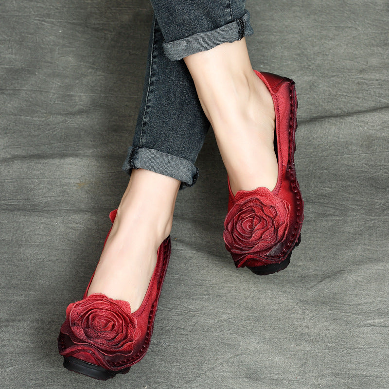 Women's Spring Ethnic Style Retro Flower Flat Cowhide Soft Women's Casual Shoes