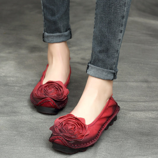 Women's Spring Ethnic Style Retro Flower Flat Cowhide Soft Women's Casual Shoes