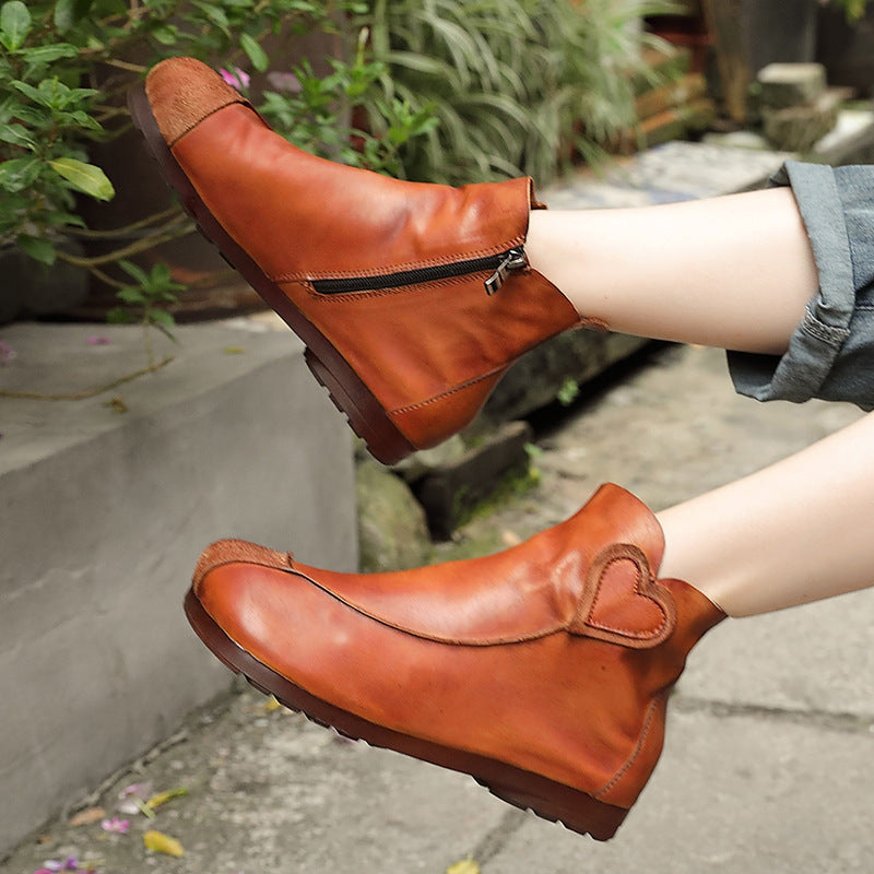 Women's Single-layer Cowhide Soft Heart-shaped Flat Boots
