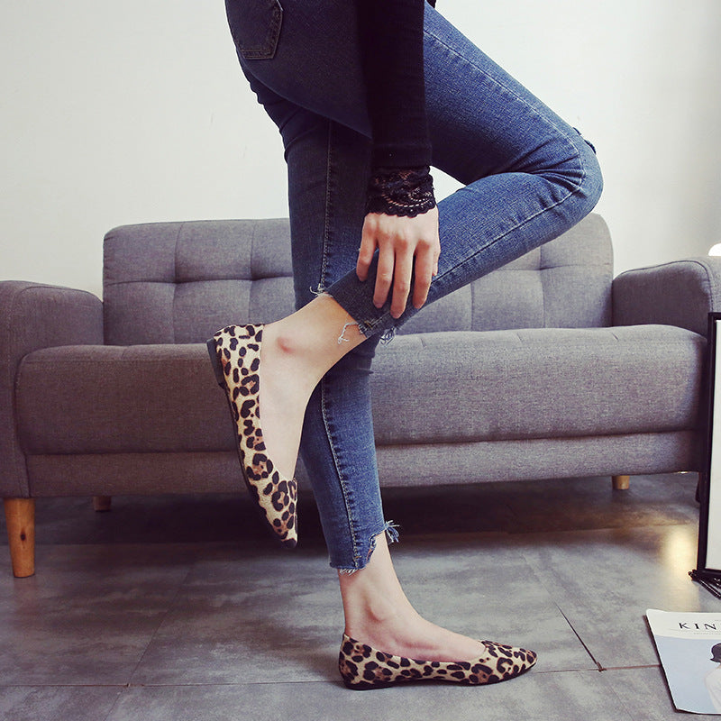 Women's Low-cut Leopard Pointed Comfortable Suede Flat Women's Shoes