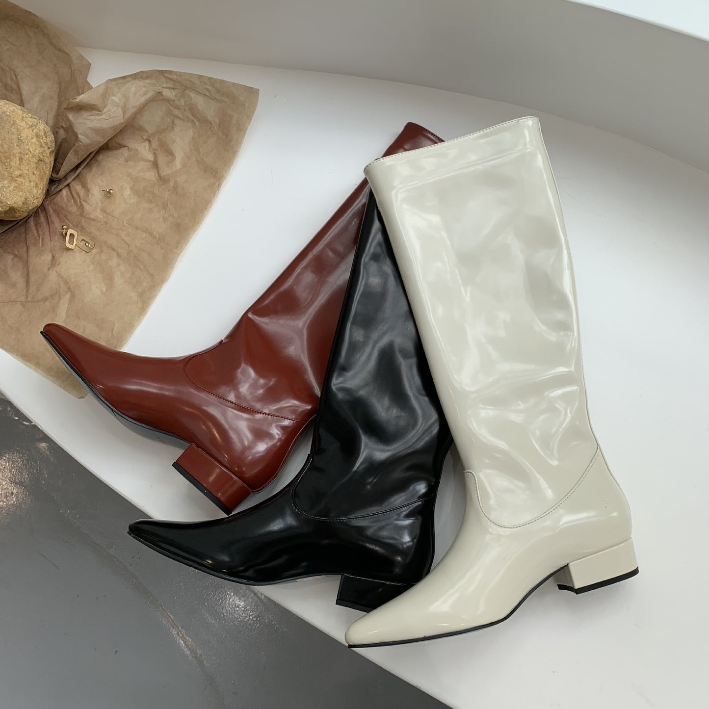 Low High Female Niche Pointed Toe Chunky Below The Knee Women's Leather Boots