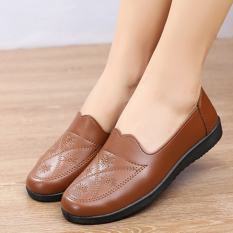 Women's Tendon Bottom Soft Slip-on Flat Round Leather Shoes