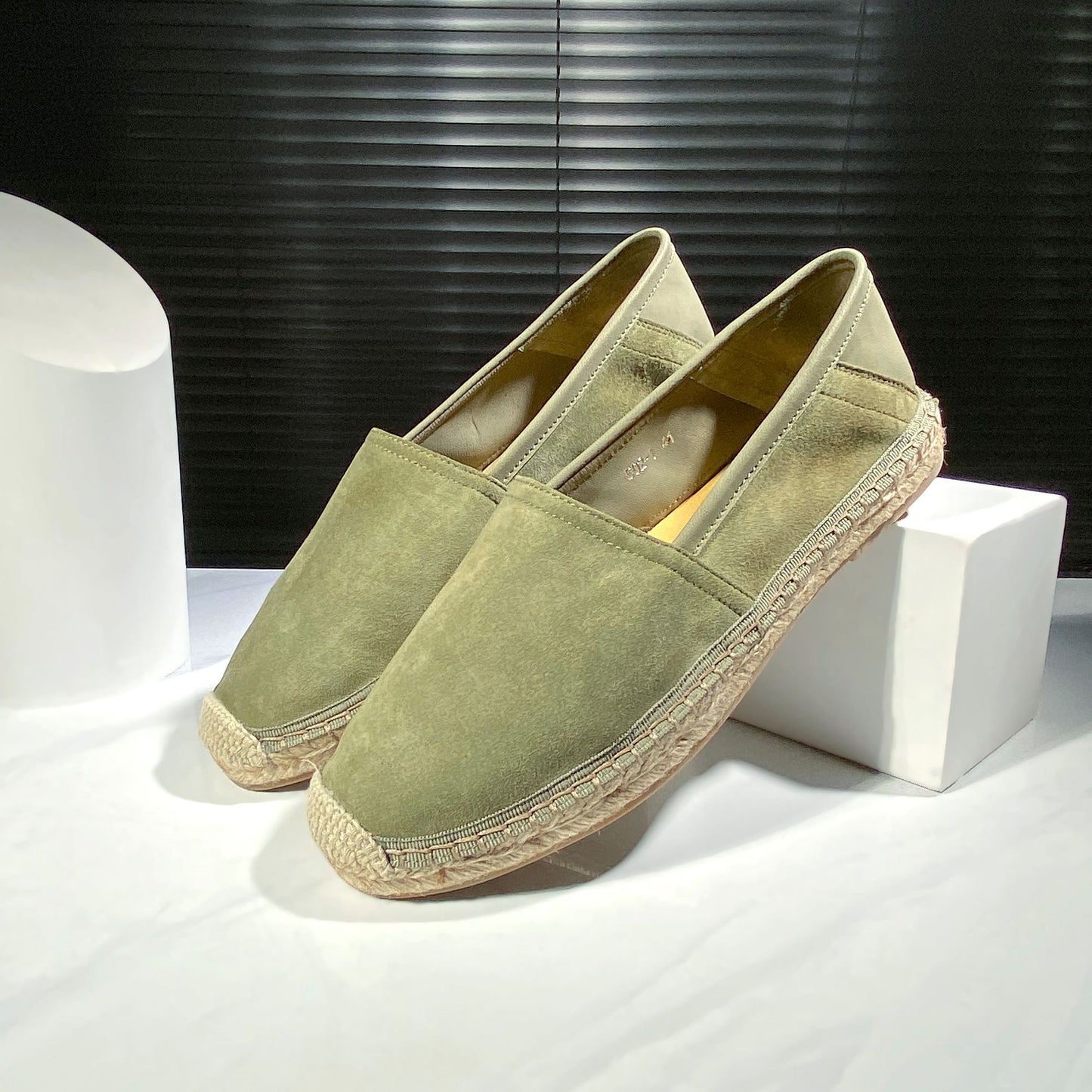 Men's Genuine Pumps Slip-on Matte Breathable Sweat Absorbing Heels