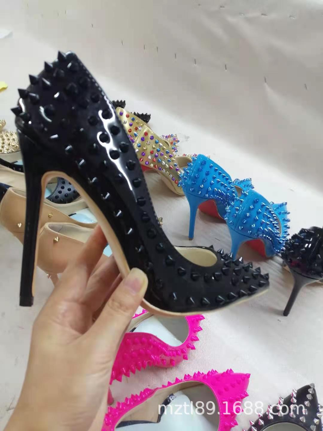 Women's Spring Color Rivet High Stiletto Low-cut Women's Fashion Shoes