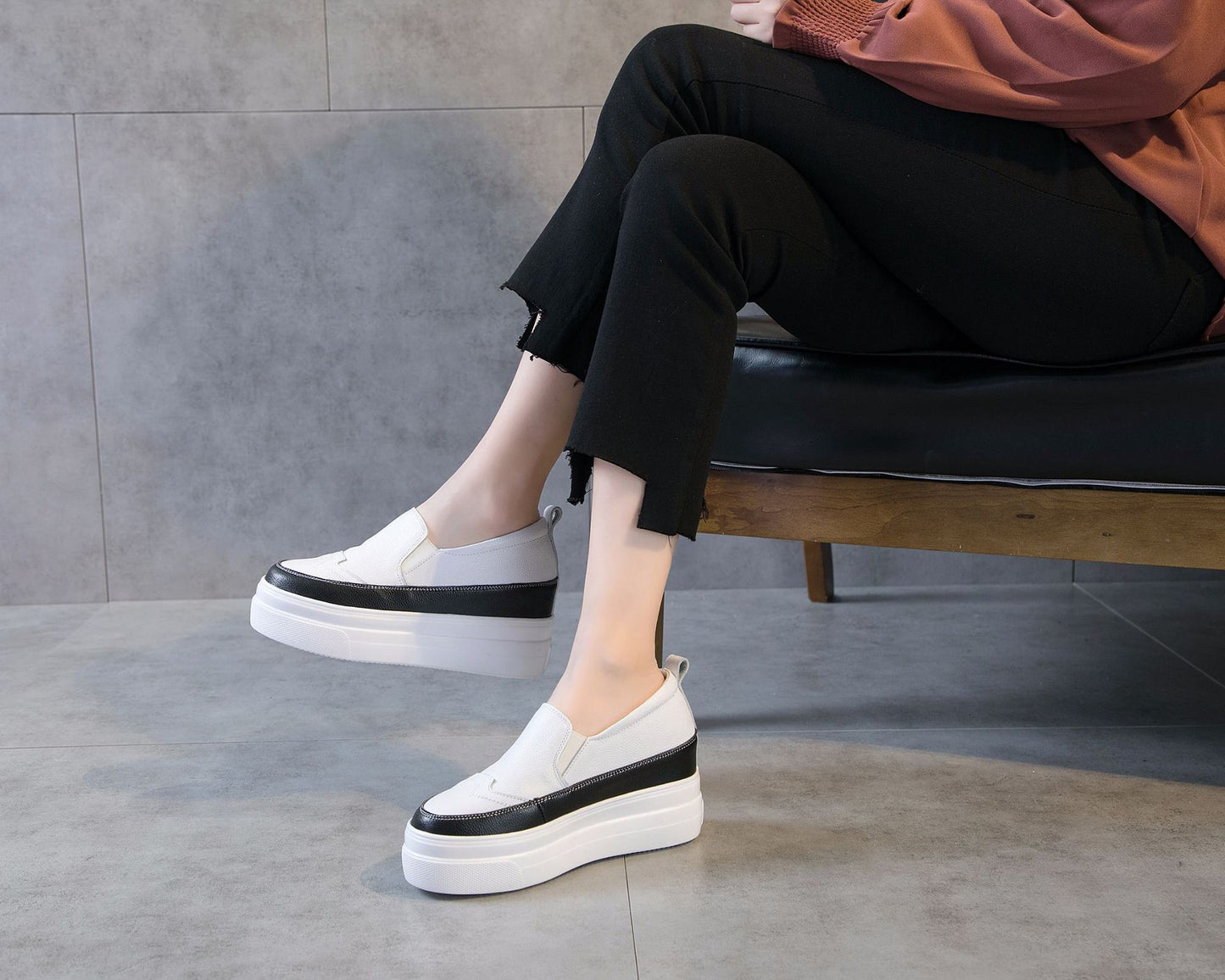 Women's Increasing Insole White Spring Thick-soled Small Women's Casual Shoes